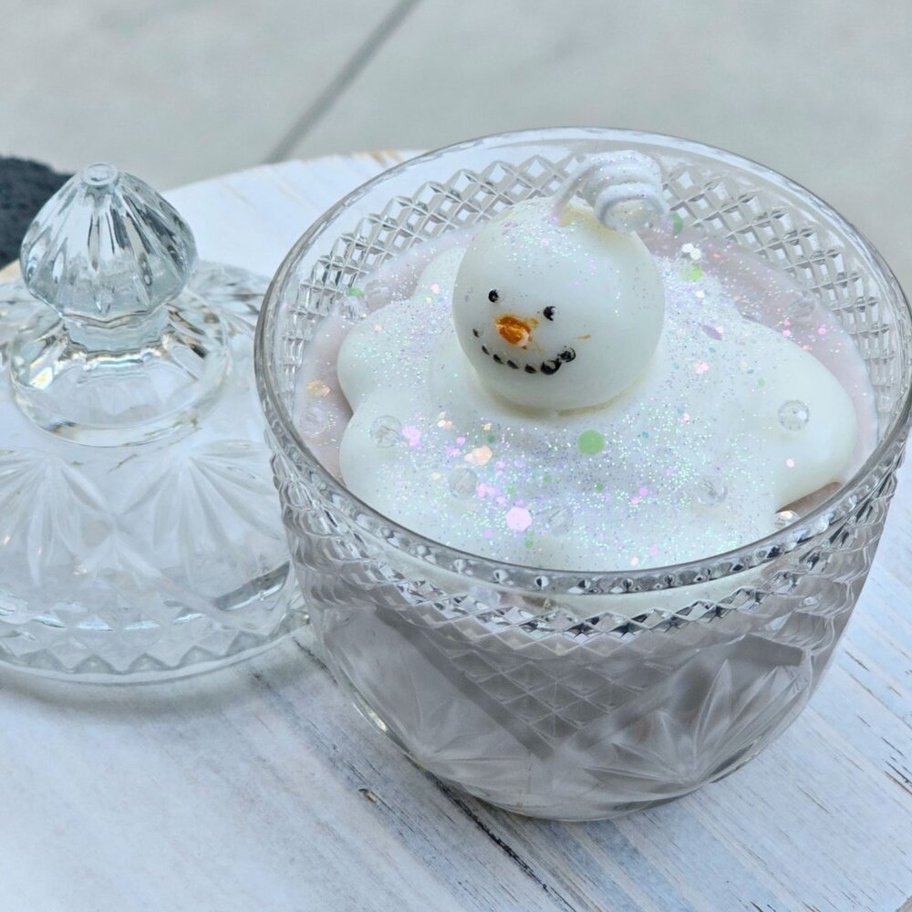 Hand Crafted Gingerbread Snowman Soy Candle Vintage Glass Lidded Candy Dish NWT - Picture 5 of 12